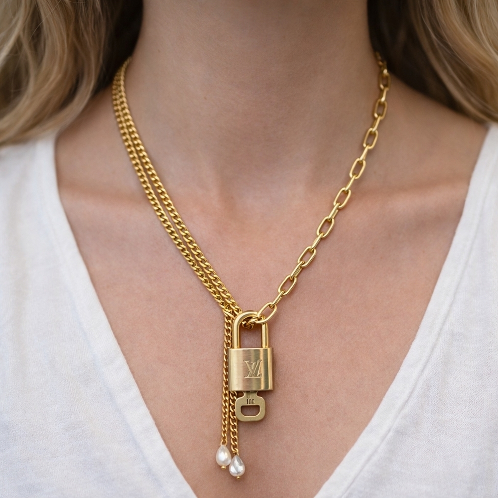Authentic Louis Vuitton Gold Lock with Unbranded Stainless Real FreshPearl Chain